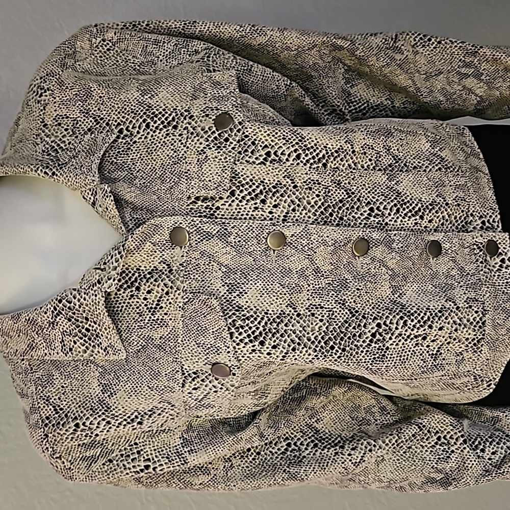 FATE Gray Python Snakeskin Faux Suede Button Down… - image 4